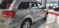 دودج جورني